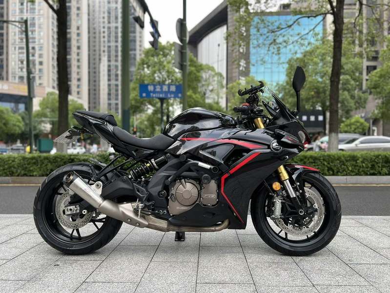 二手QJMOTOR赛600