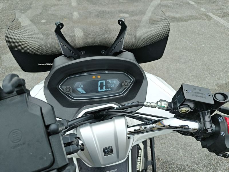 二手豪爵UHR150