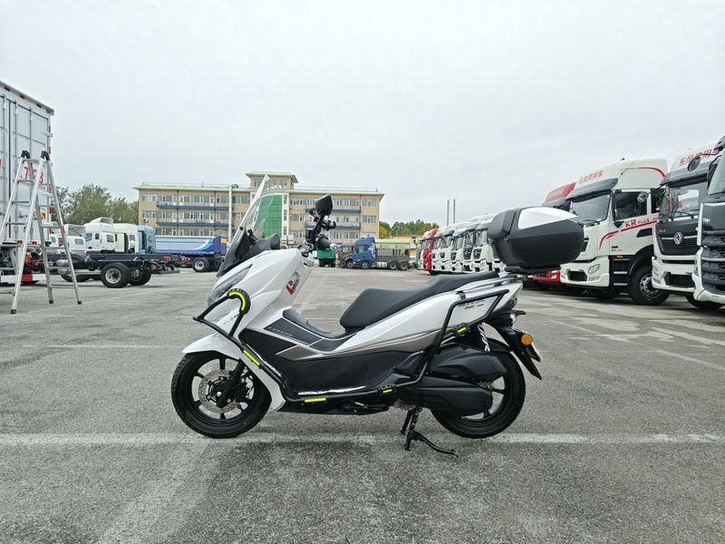二手豪爵UHR150