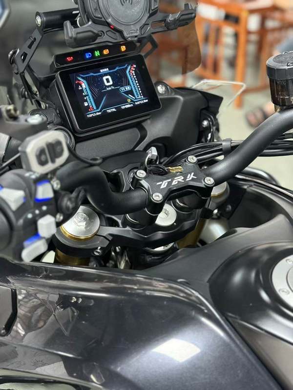 二手贝纳利TRK702