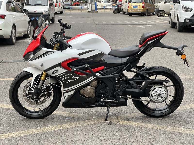 二手QJMOTOR赛250