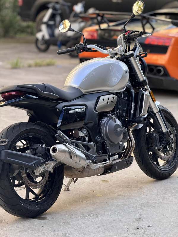 二手赛科龙RE600