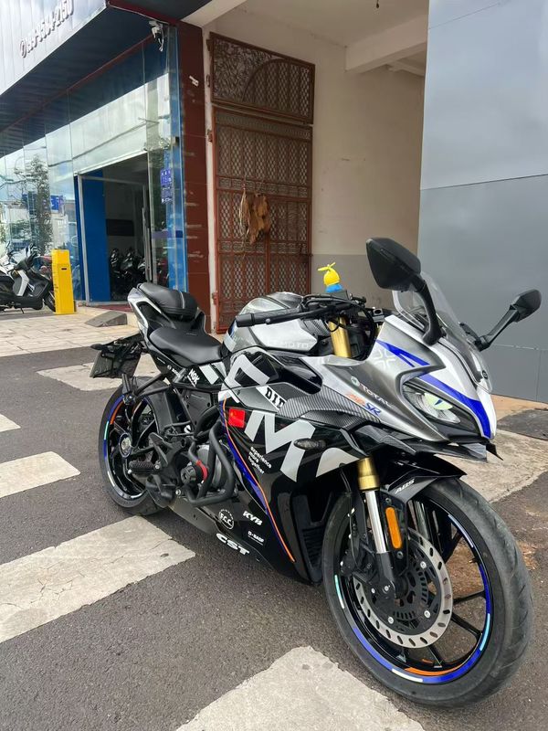 二手春风250SR