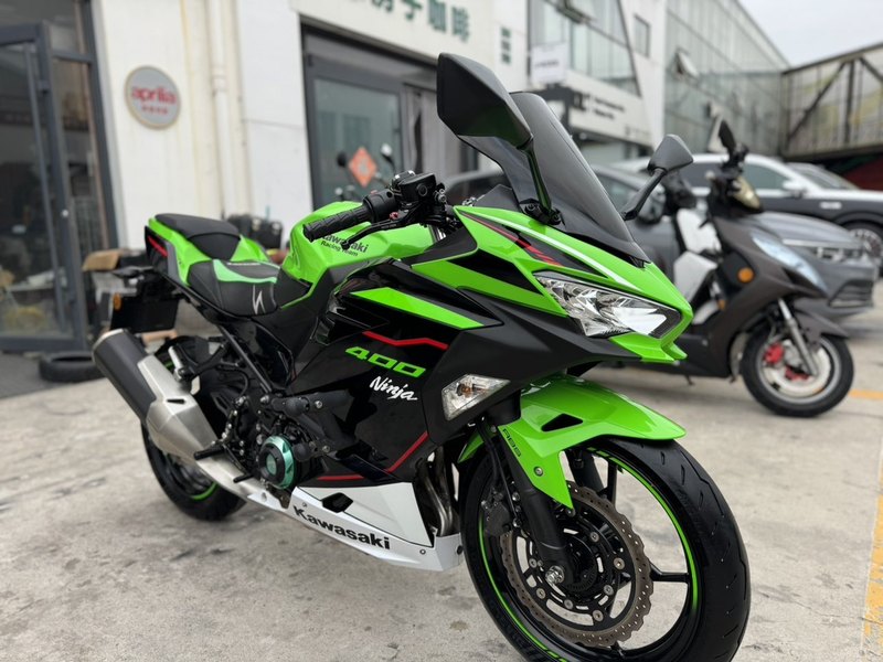 二手川崎Ninja 400