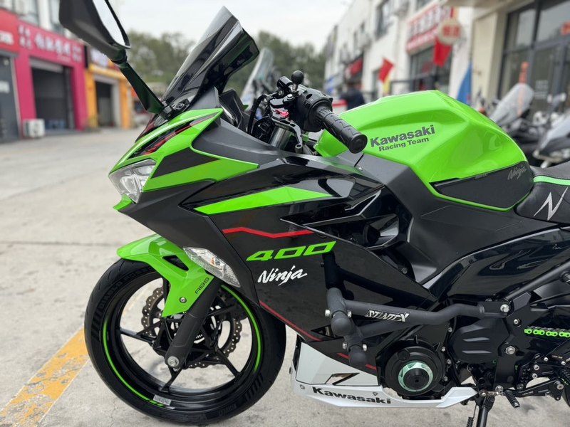 二手川崎Ninja 400