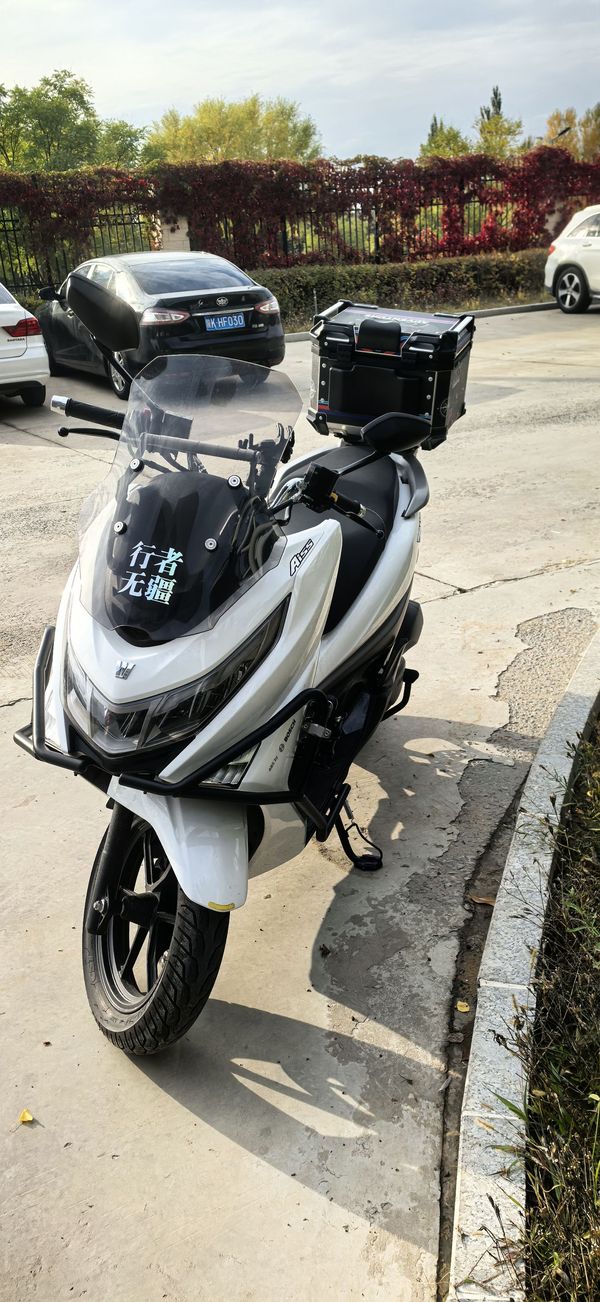 二手豪爵UHR150