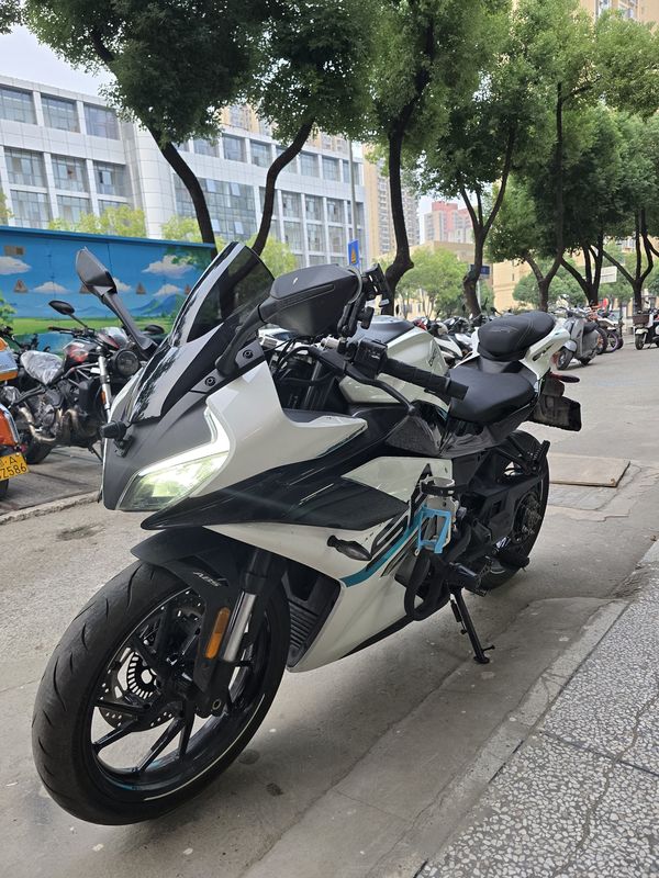 二手春风250SR