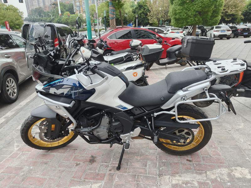 二手春风700MT