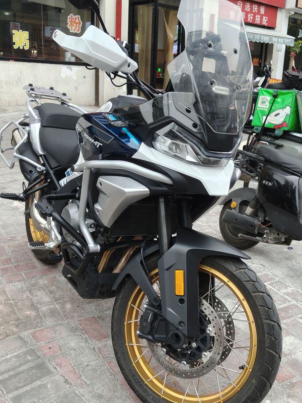 二手春风700MT