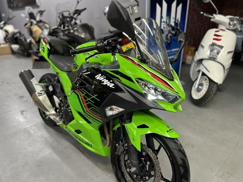 二手川崎Ninja 400