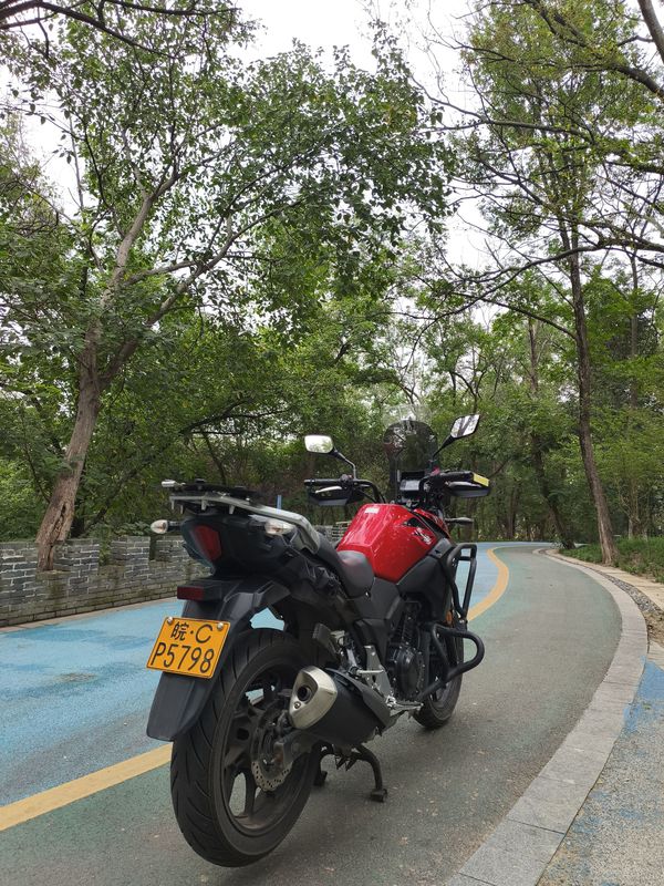 二手豪爵铃木DL250