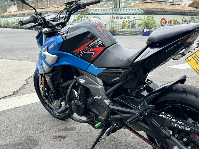二手春风400NK