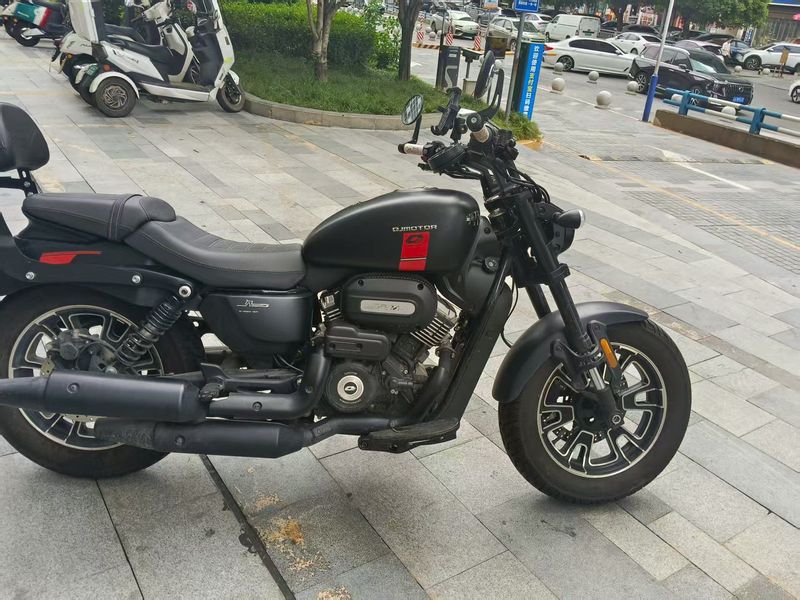 二手QJMOTOR闪250