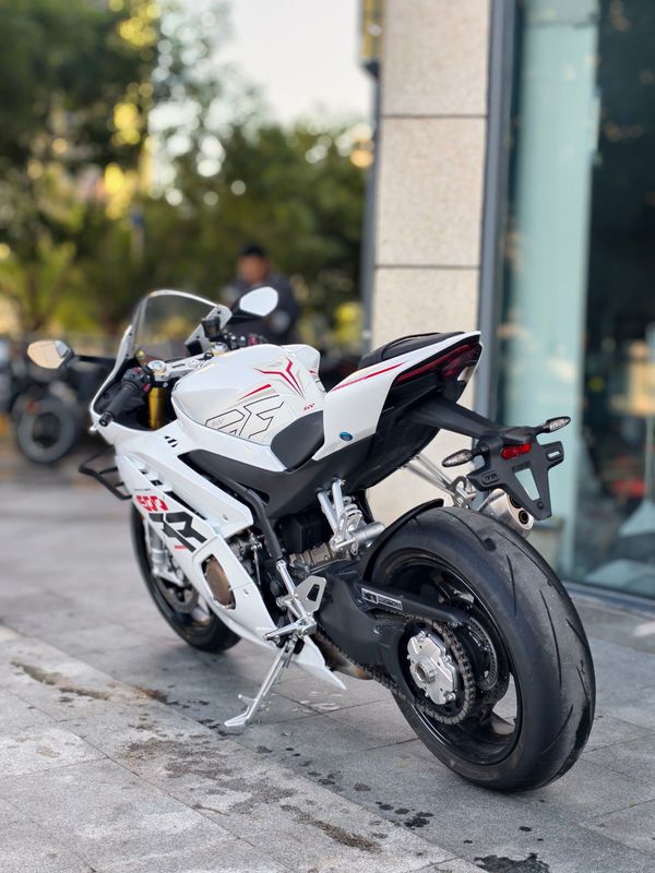 二手张雪机车500RR