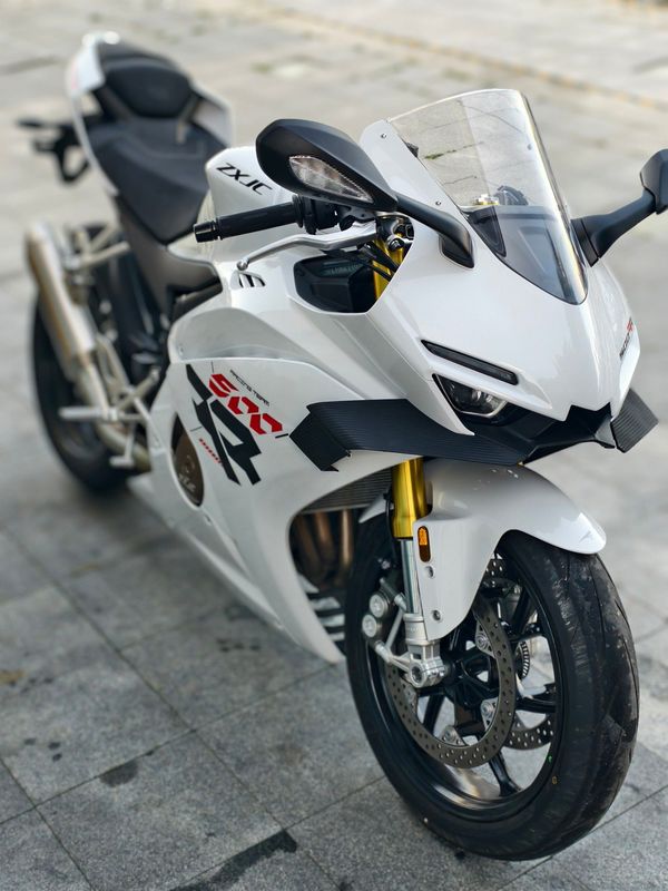 二手张雪机车500RR