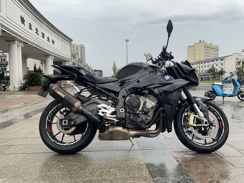 二手宝马S 1000 R