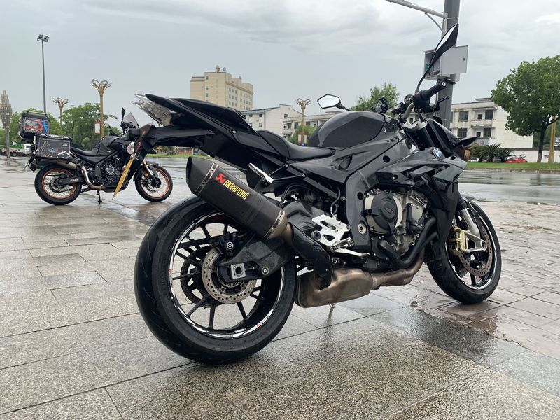 二手宝马S 1000 R