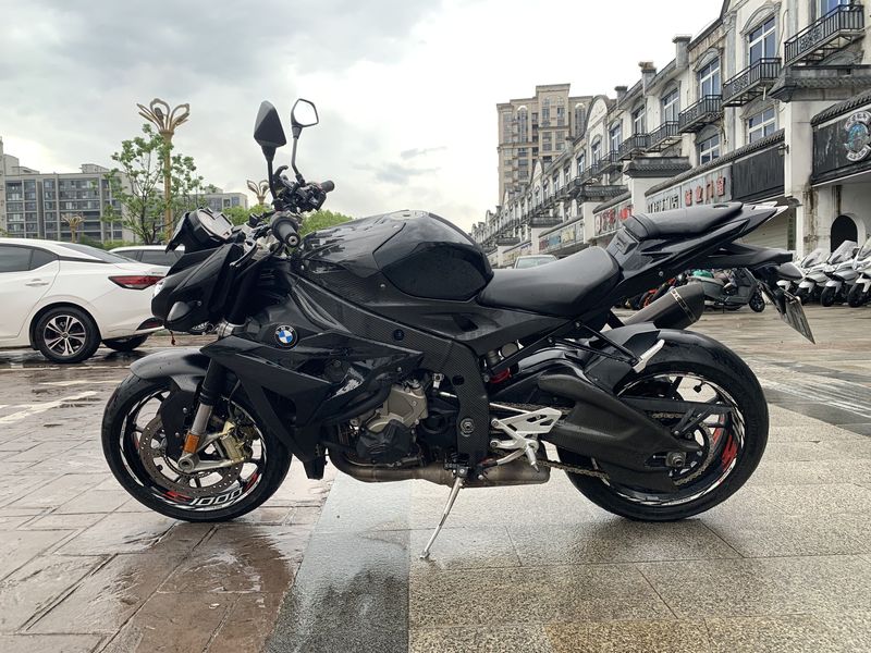 二手宝马S 1000 R