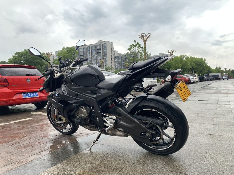 二手宝马S 1000 R