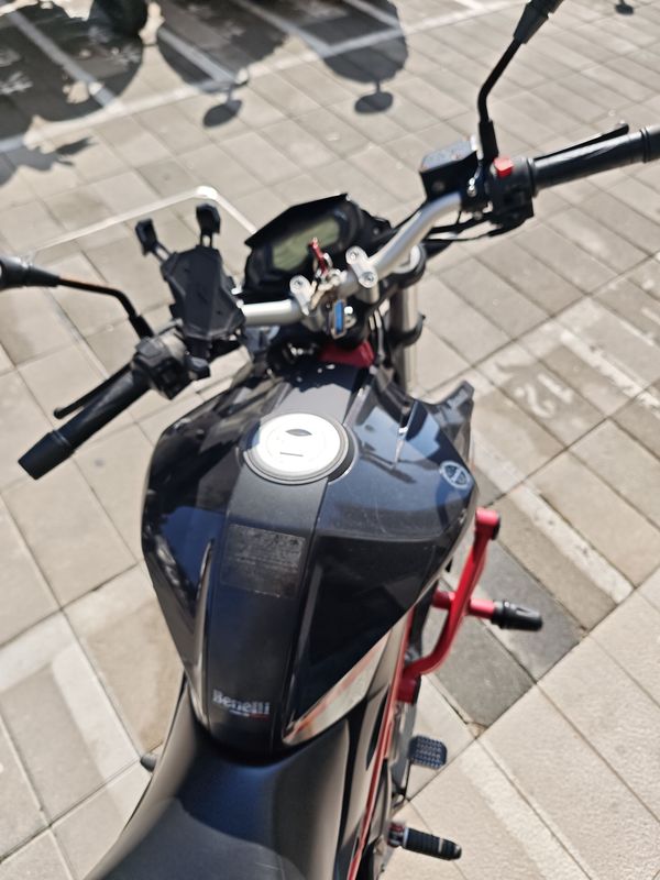 二手贝纳利红宝龙 TNT150i