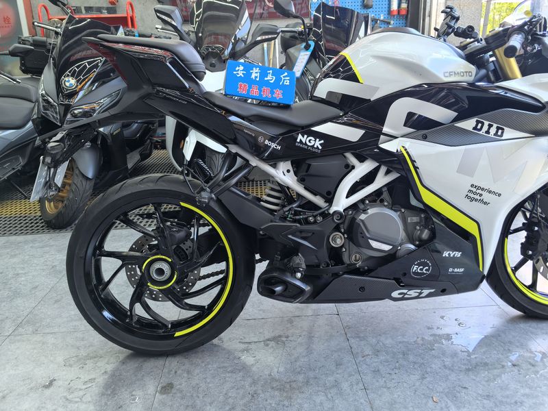 二手春风250SR
