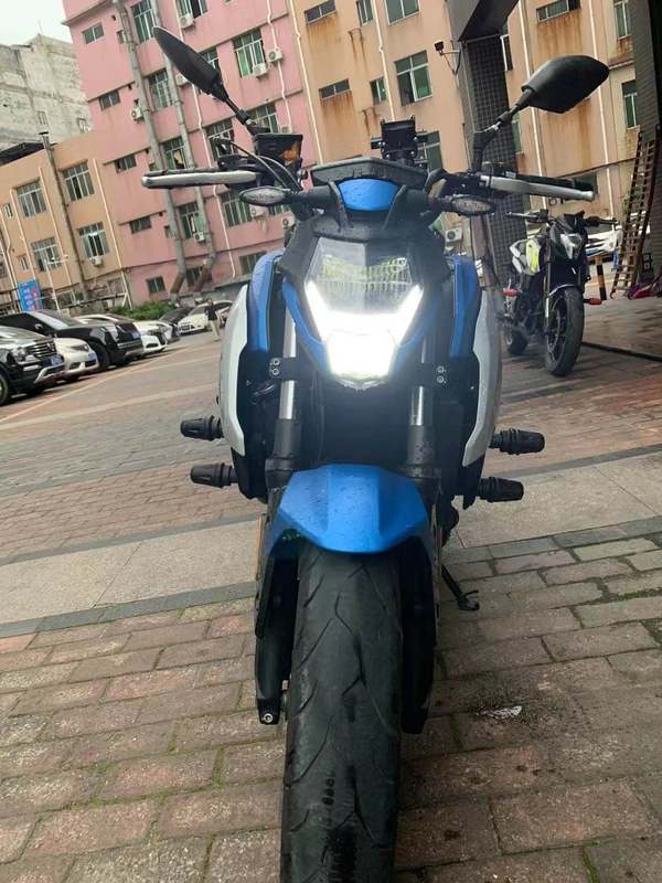 二手春风400NK