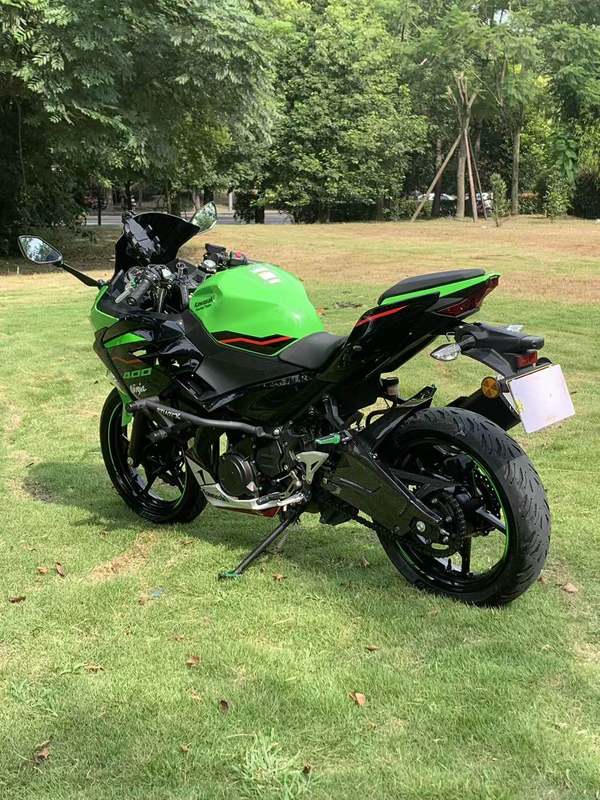 二手川崎Ninja 400