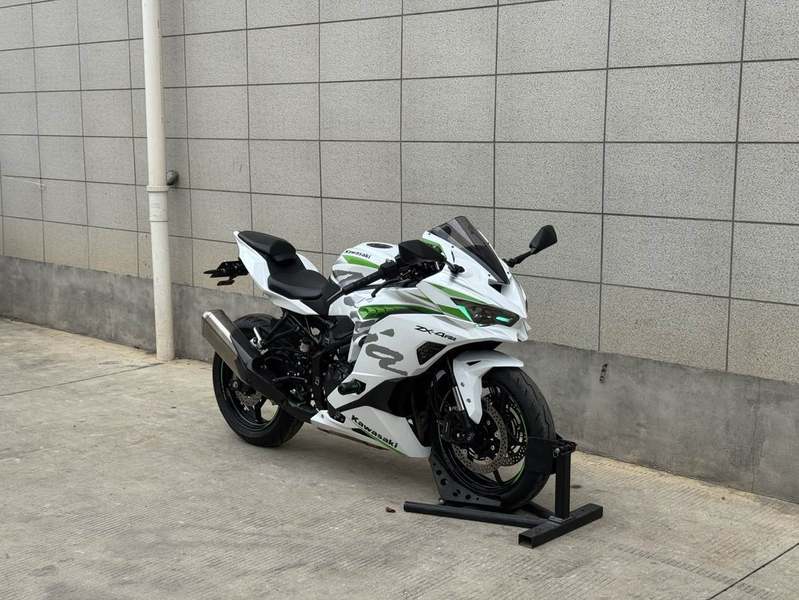 二手川崎ZX-4R