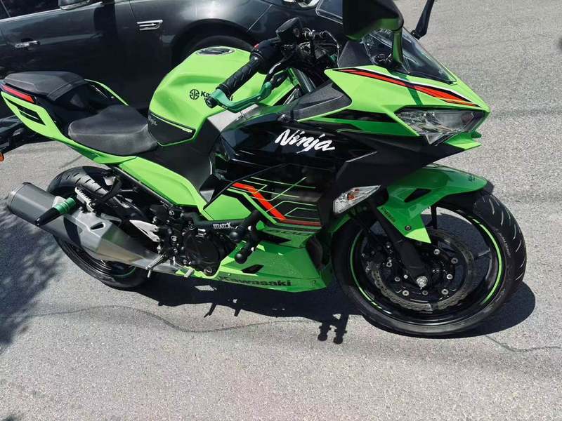 二手川崎Ninja 400