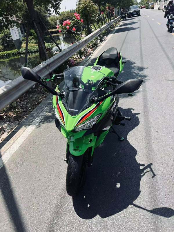 二手川崎Ninja 400