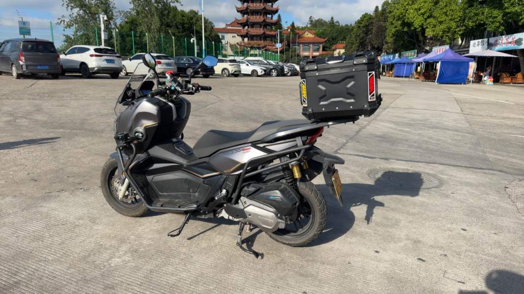 二手QJMOTOR鸿150ADV