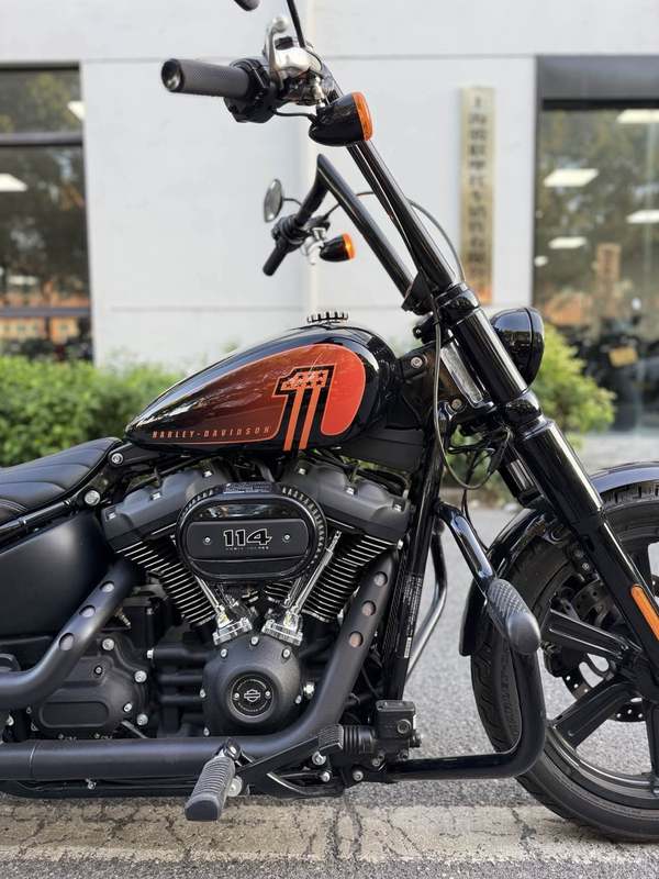 二手哈雷戴维森街霸 Street Bob