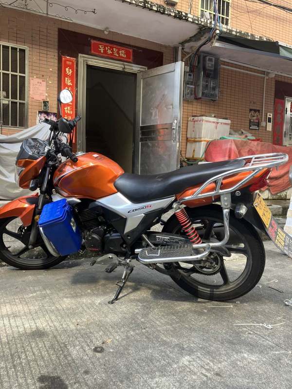 二手五羊本田帅影150