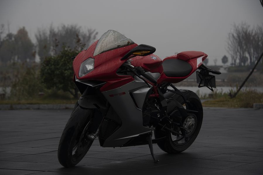 二手奥古斯塔F3 800