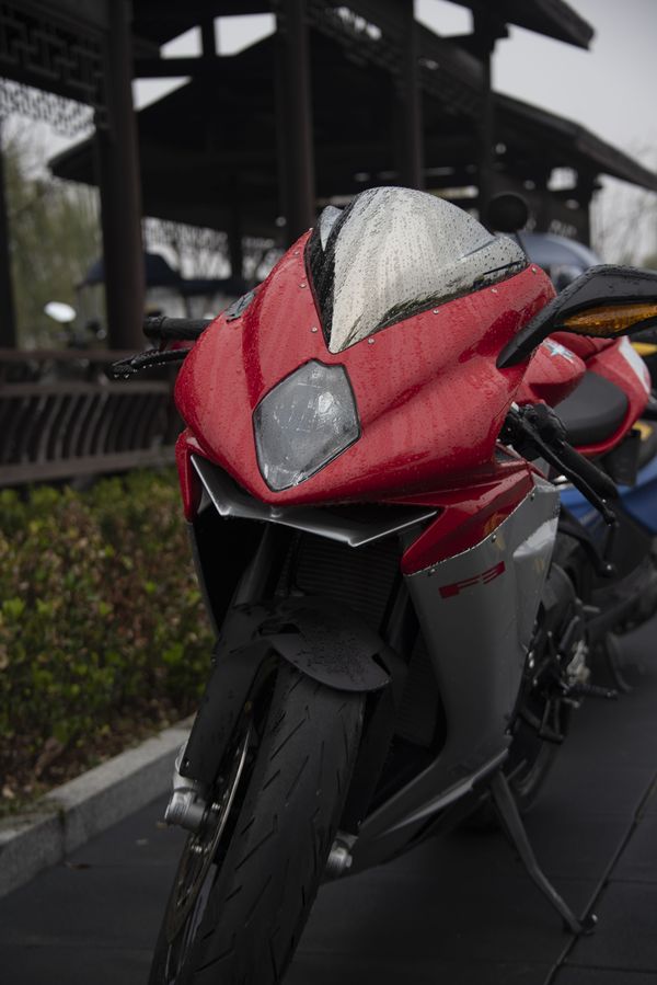 二手奥古斯塔F3 800