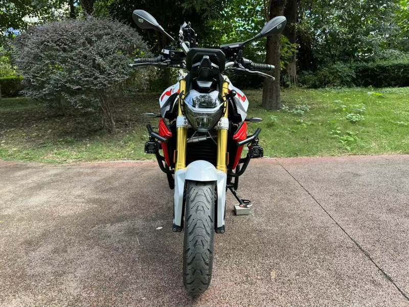 二手宝马F 900 R