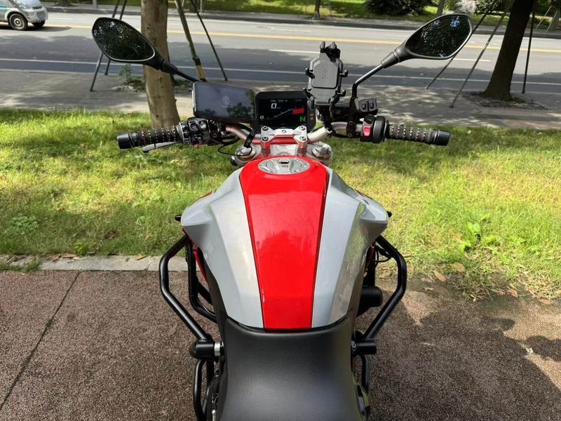 二手宝马F 900 R