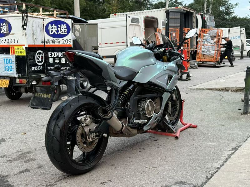 二手QJMOTOR赛600