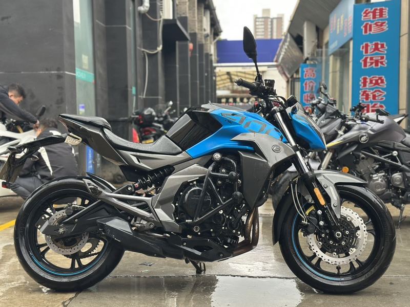 二手春风400NK