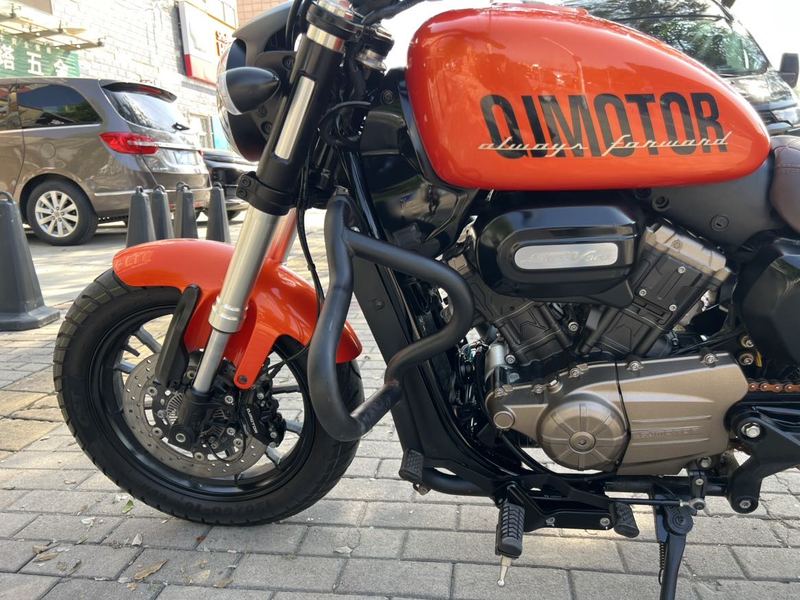 二手QJMOTOR闪300