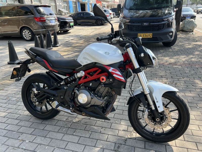 二手贝纳利蓝宝龙 BN302S