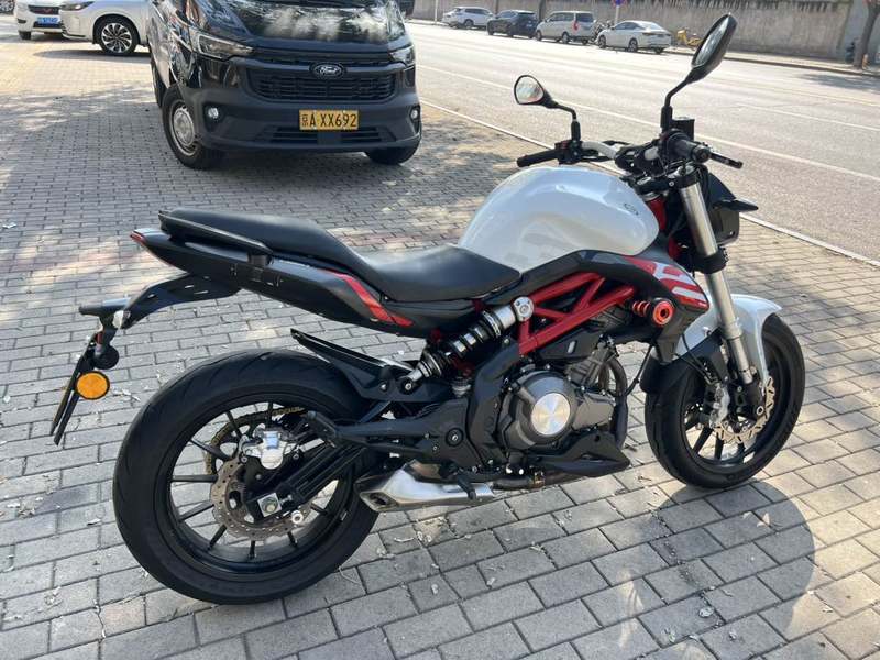 二手贝纳利蓝宝龙 BN302S