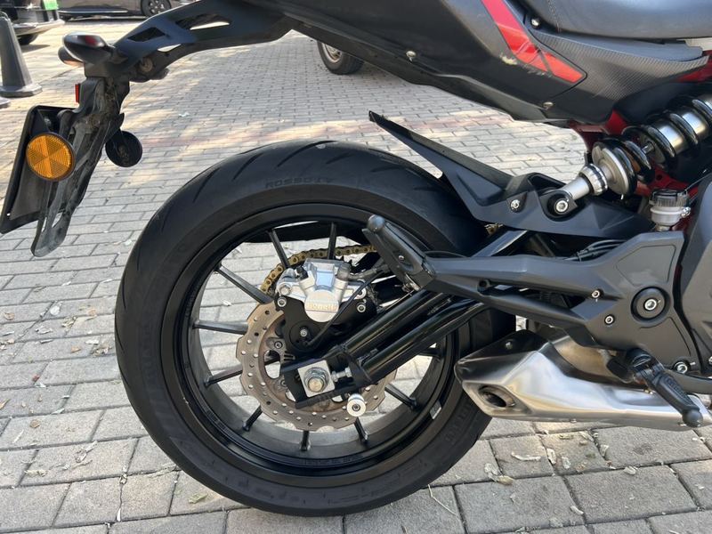二手贝纳利蓝宝龙 BN302S