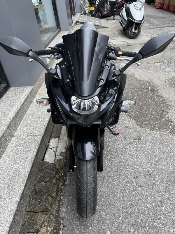 二手豪爵铃木GSX250R