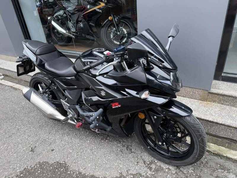 二手豪爵铃木GSX250R