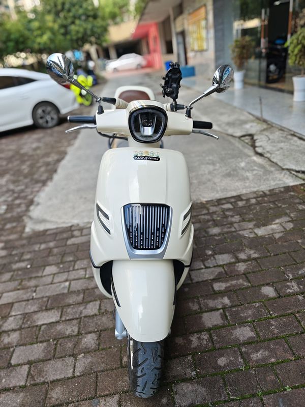 二手南方梦拉丽莎 飞戈