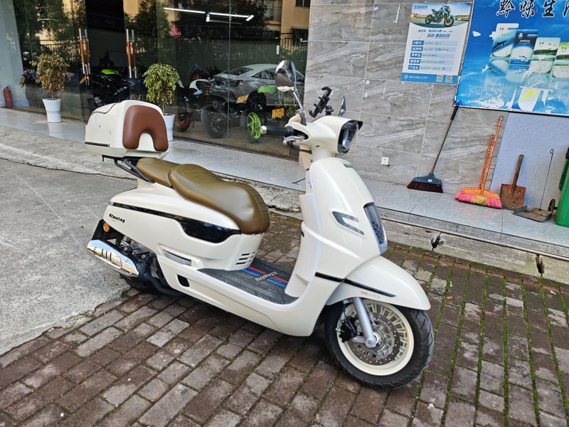 二手南方梦拉丽莎 飞戈