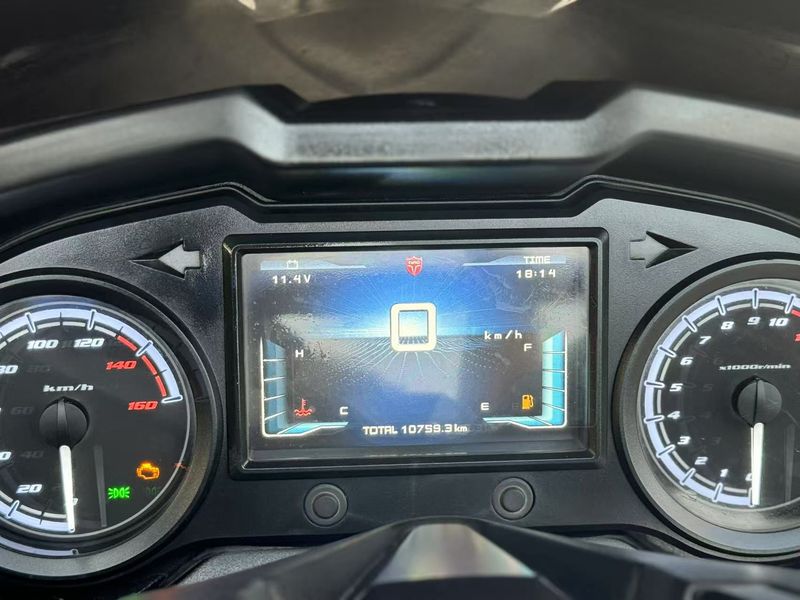 二手台荣探路者300