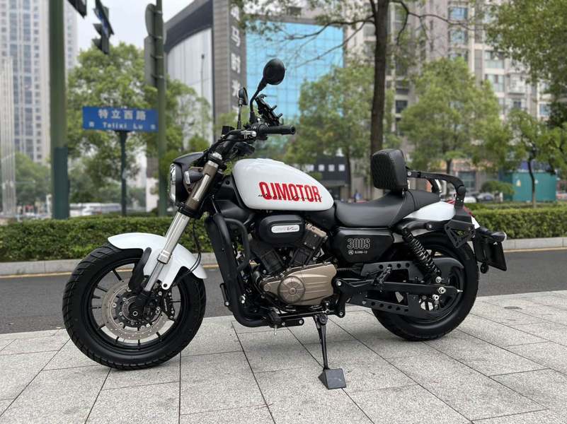 二手QJMOTOR闪300