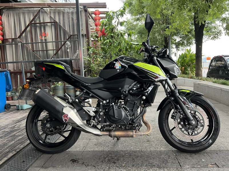 二手川崎Z400